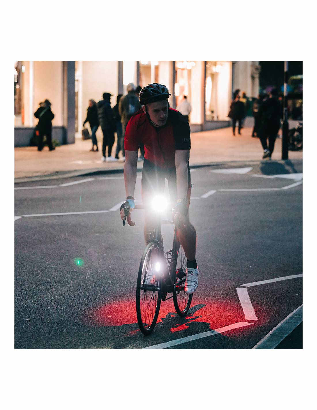 Luz delantera recargable de bicicleta RN 800 Olight