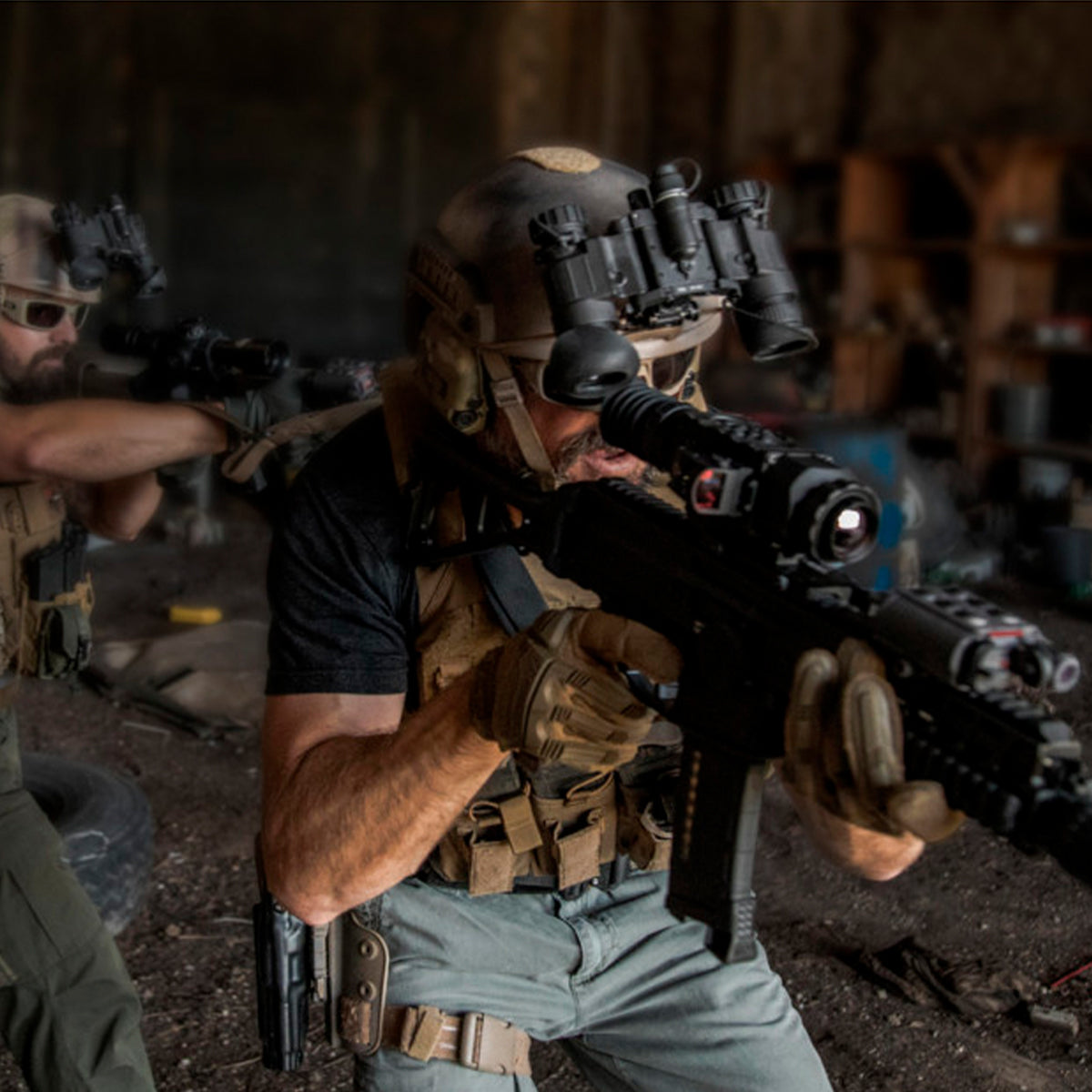 Gafas nocturnas AGM NVG-40 NW1