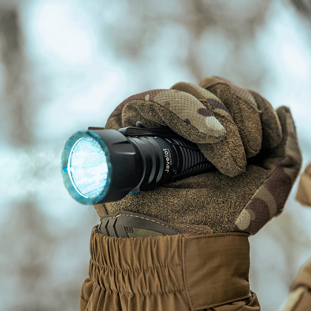 Linterna LED recargable Javelot 1.350 lúmenes Olight