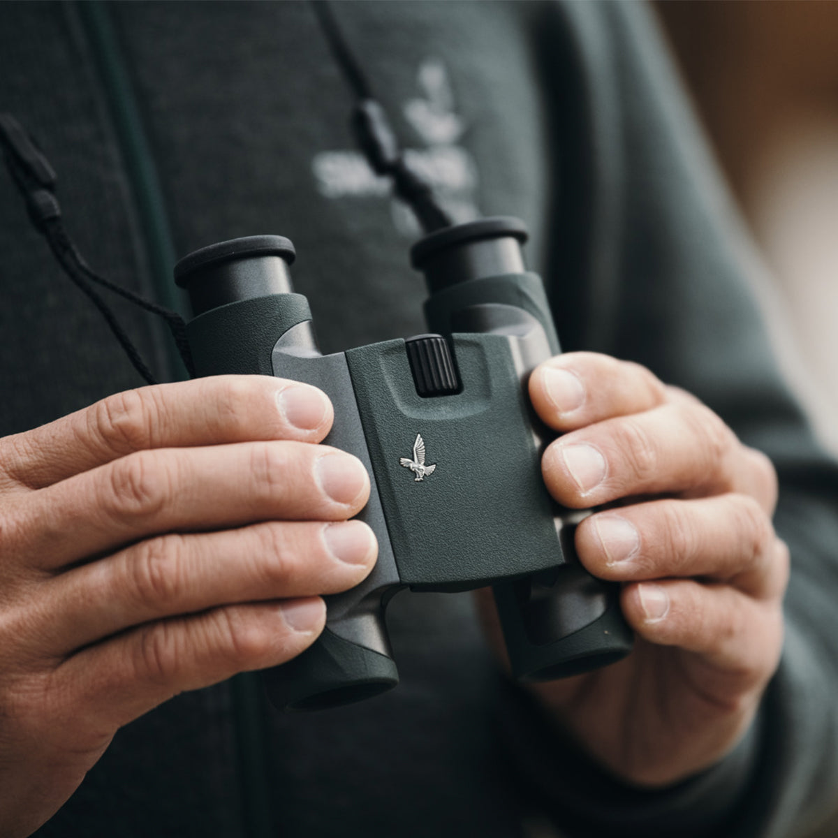 Binoculares Swarovski Optik CL Pocket con funda