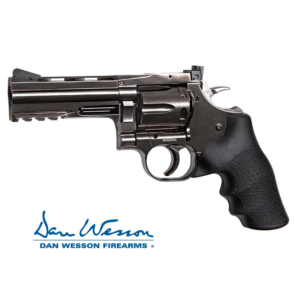 Revolver Dan Wesson 715, 4