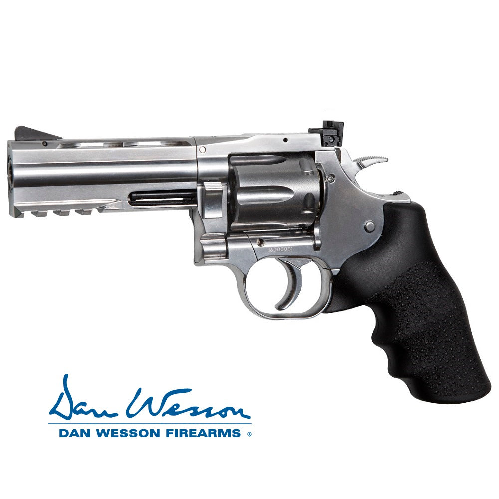 Revolver Dan Wesson 715, 4